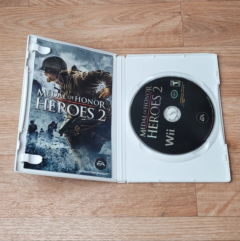 Medal of Honor: Heroes 2 (Nintendo Wii, 2007) Complete and Tested